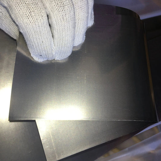 Magnesiummetallfolie, 0,1 mm Dicke x 100 mm Breite, Mg 99,99 % rein
